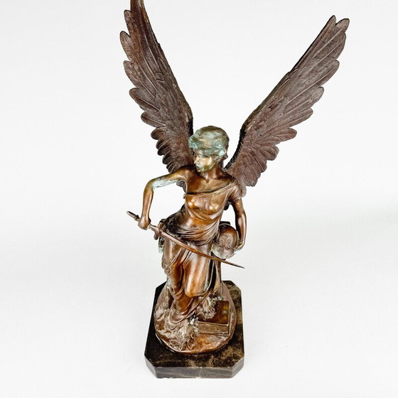 Image 1 of Vintage bronzen sculptuur Engel met Zwaard