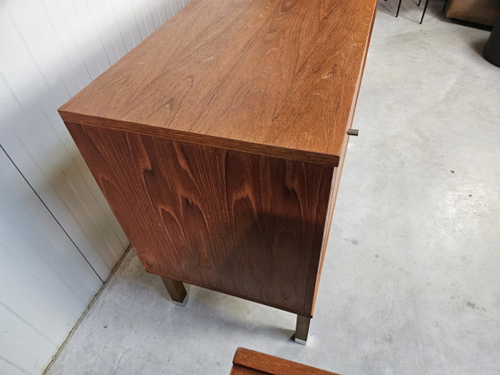 Image 1 of Vintage dressoir, ingelegde tegeltjes