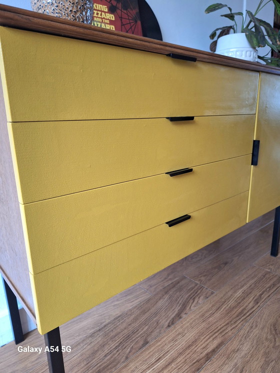 Image 1 of vintage dressoir