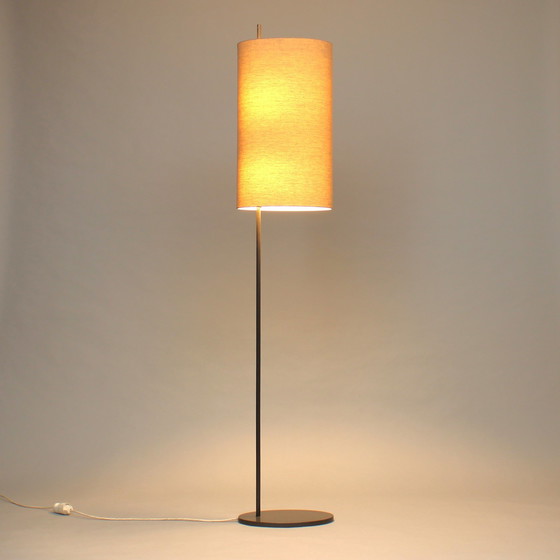 Image 1 of Arne Jacobsen (1902-1971) - AJ Royal - vloerlamp - Louis Poulsen, Denmarken - Jaren vijftig 