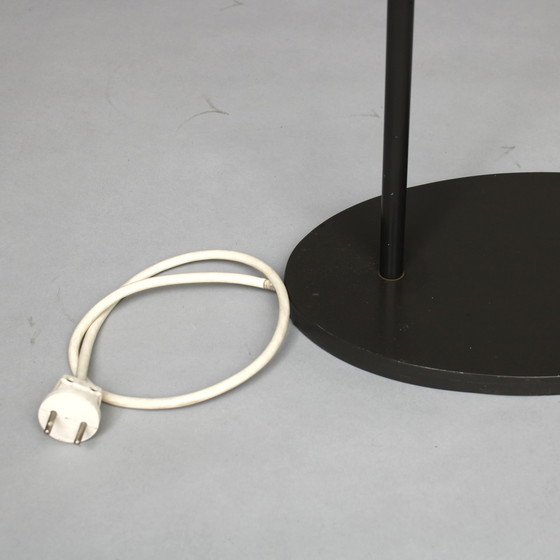Image 1 of Arne Jacobsen (1902-1971) - AJ Royal - vloerlamp - Louis Poulsen, Denmarken - Jaren vijftig 