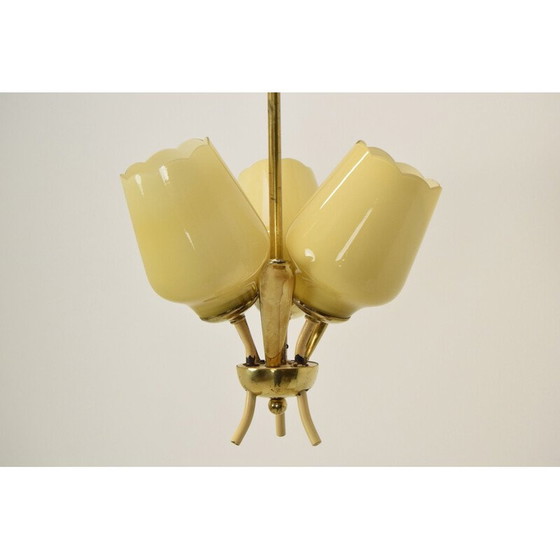 Image 1 of Vintage kroonluchter van glas en messing, Tsjecho-Slowakije 1960