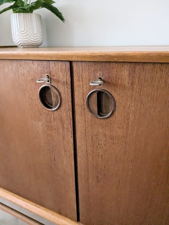 Image 1 of Vintage dressoir