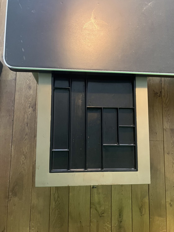 Image 1 of Industrieel Bureau Barro