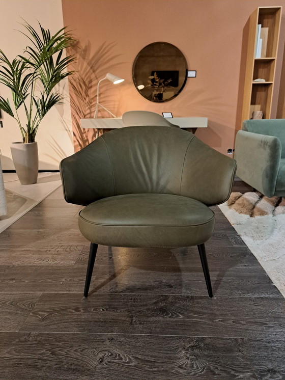 Image 1 of Charlotte Fauteuil - Olijfgroen York Leer 5121 - Boconcept