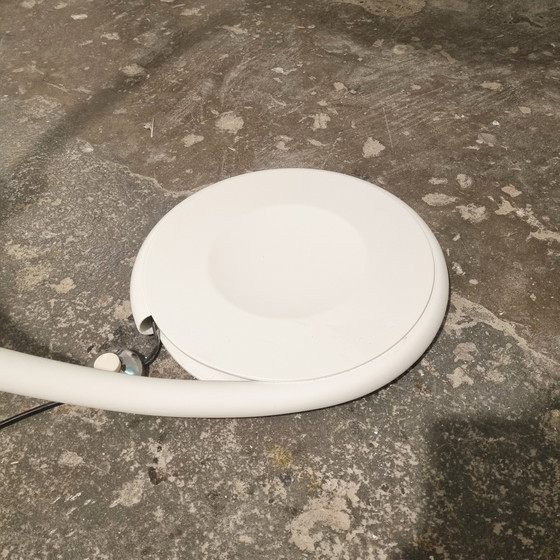 Image 1 of Witte Serpente Vloerlamp Van Elio Martinelli Voor Martinelli Luce
