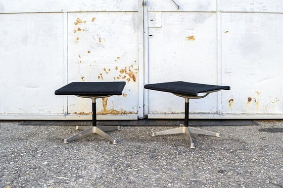 Image 1 of EA 125 voetensteun van Charles & Ray Eames voor Herman Miller, jaren 1970