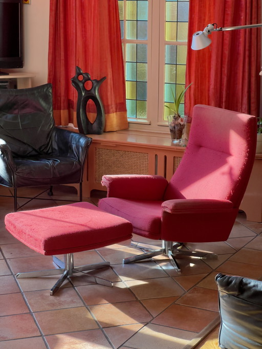 De Sede Ds 35 Opnieuw Gestoffeerd Swivel Armchair & Ottoman, Draaifauteuil & Hocker  Zwitserland 1970S