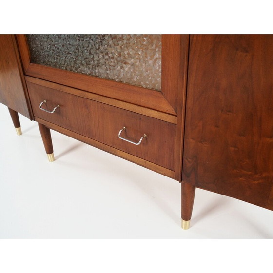 Image 1 of Scandinavisch notenhouten highboard, 1970