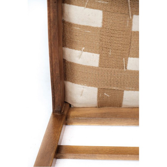 Image 1 of Vintage stoel met lichte mahoniehouten poten en lichtblauwe stoffen bekleding, 1940