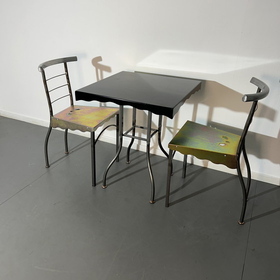 Image 1 of Bloomingdales tafel met stoelen '1980'