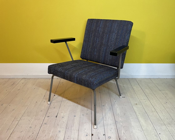 Image 1 of Gispen fauteuil 415 van Wim Rietveld