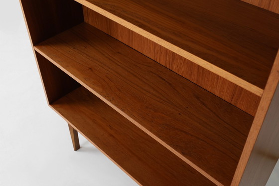 Image 1 of Vintage Franse teakhouten boekenkast met planken, 1960S