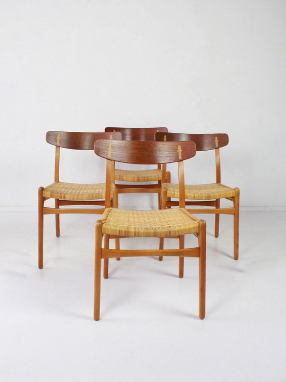 Image 1 of Zeldzame set van 4 eetkamerstoelen CH 23 van Hans J Wegner voor Carl Hansen & Son, Denemarken jaren 50