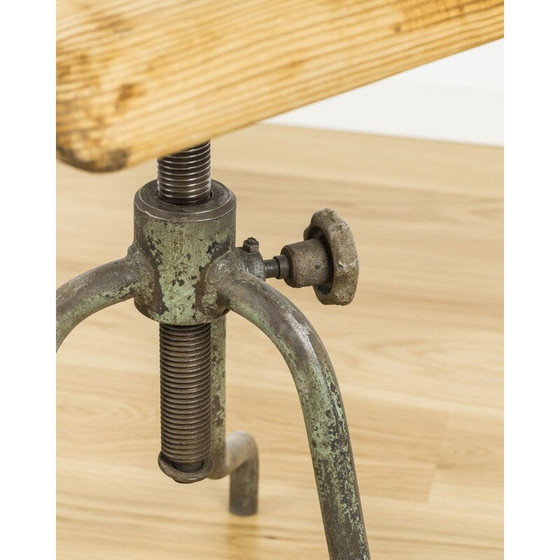 Image 1 of Vintage industriële fabrieksstoel 1930