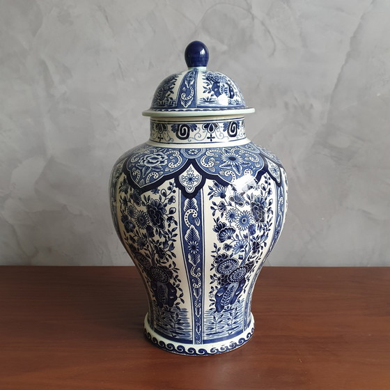 Image 1 of Delfts Blauwe Dekselvaas Van Royal Sphinx By Boch Uit 1960
