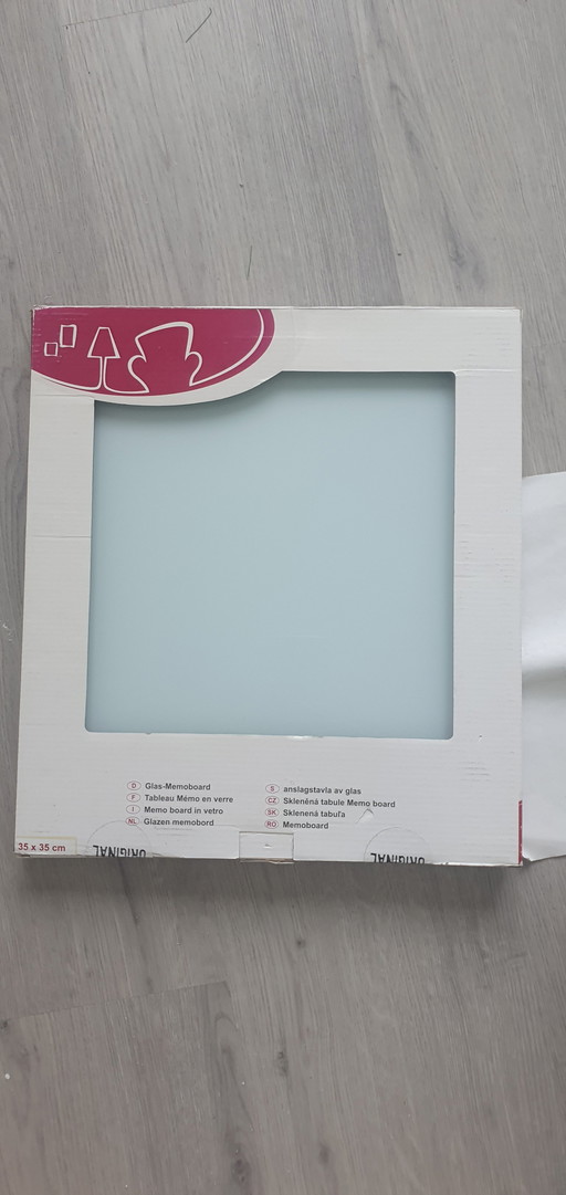 Pure Living Mat-White Glass Magnetic Memo-Board/Pure Living Memobord Magnetisch Glas Wit 30X30 Cm