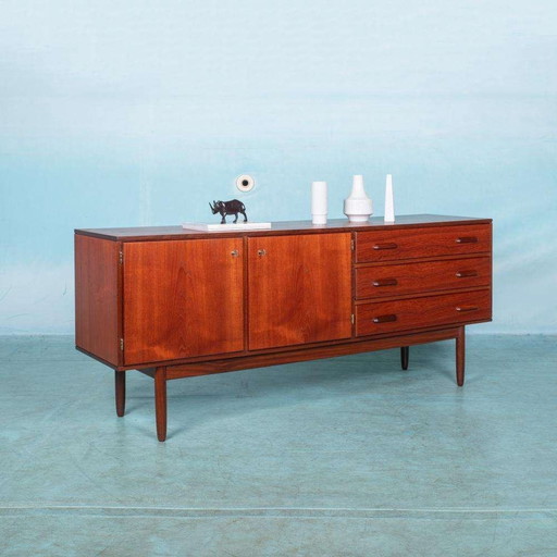 Japandi gerenoveerd dressoir teak midmod organic sideboard