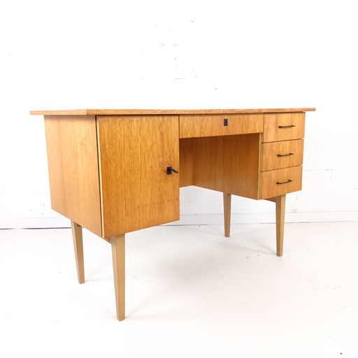 Vintage bureau