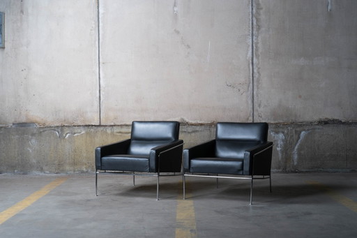 Arne Jacobsen - Fritz Hansen Model 3300 Fauteuils