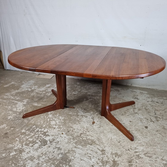 Image 1 of Vintage jaren 60 massief teak uitschuifbare eettafel Deens