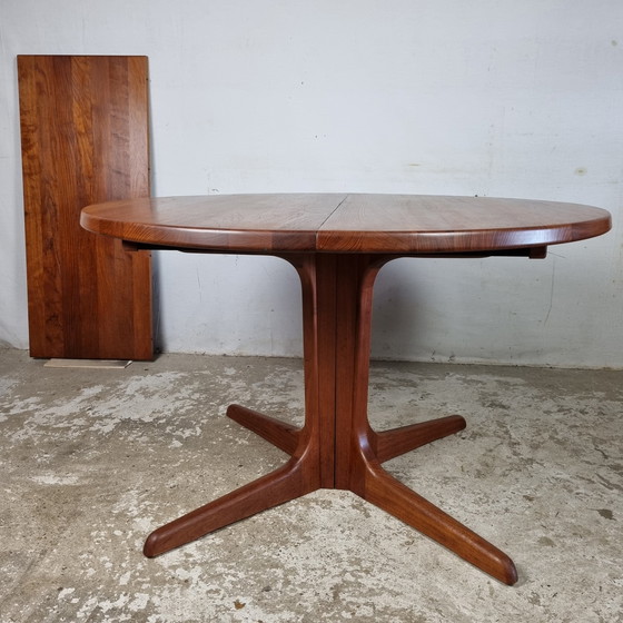 Image 1 of Vintage jaren 60 massief teak uitschuifbare eettafel Deens