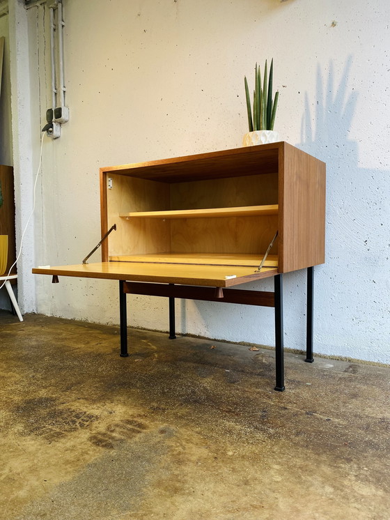 Image 1 of Vintage Teak kabinet Deens ontwerp 1960