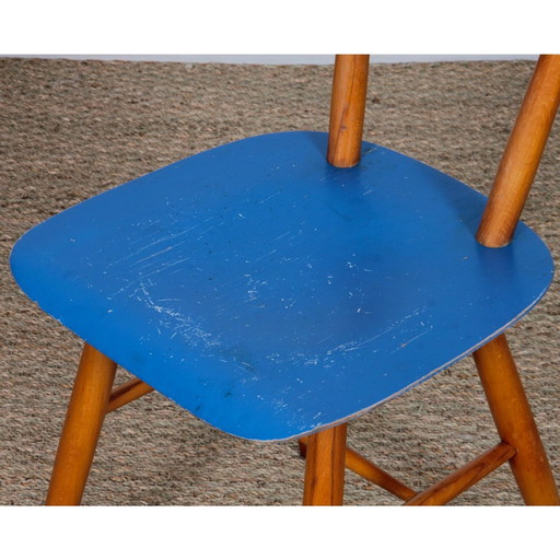 Vintage houten stoel geproduceerd door Ton, 1960