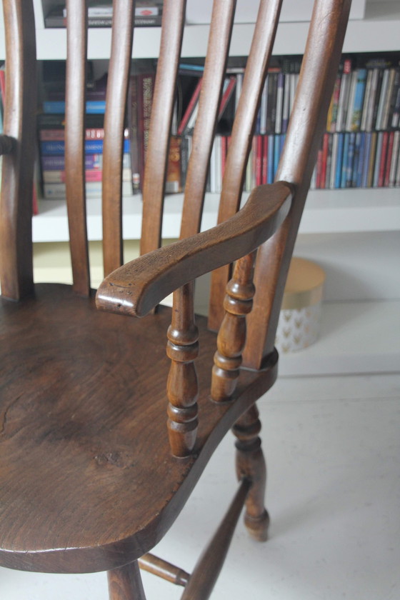 Image 1 of Engelse Windsor Chair Lath Back