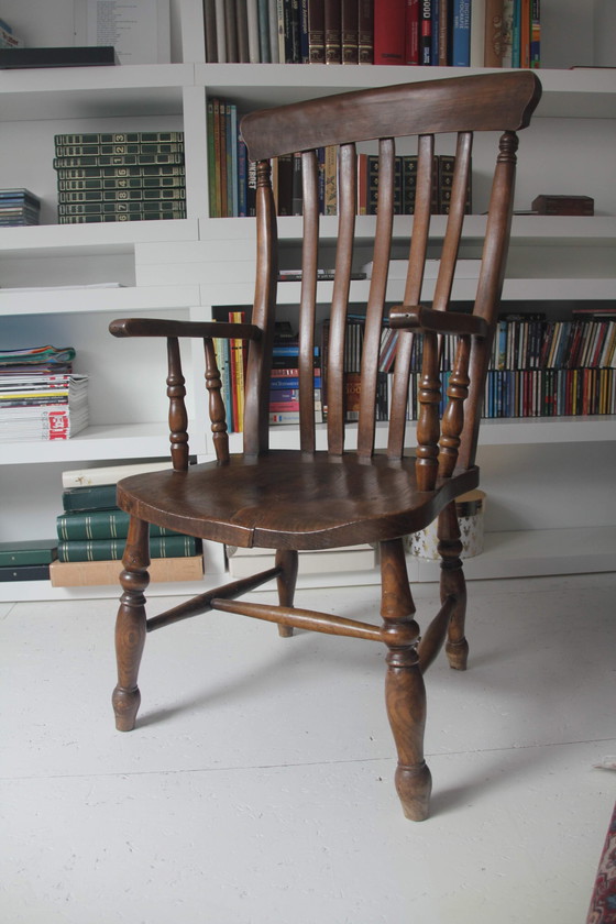 Image 1 of Engelse Windsor Chair Lath Back