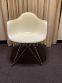 2x Vitra DAR stoel