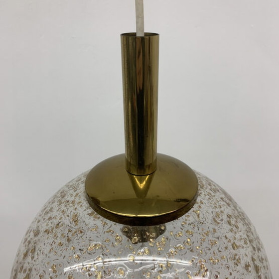 Image 1 of Mid-eeuws Design Glazen Globe Hanglamp met Gouden Vlokken - 1970's