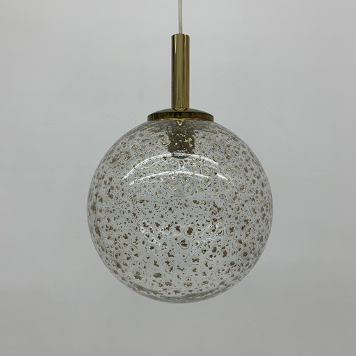 Mid-eeuws Design Glazen Globe Hanglamp met Gouden Vlokken - 1970's