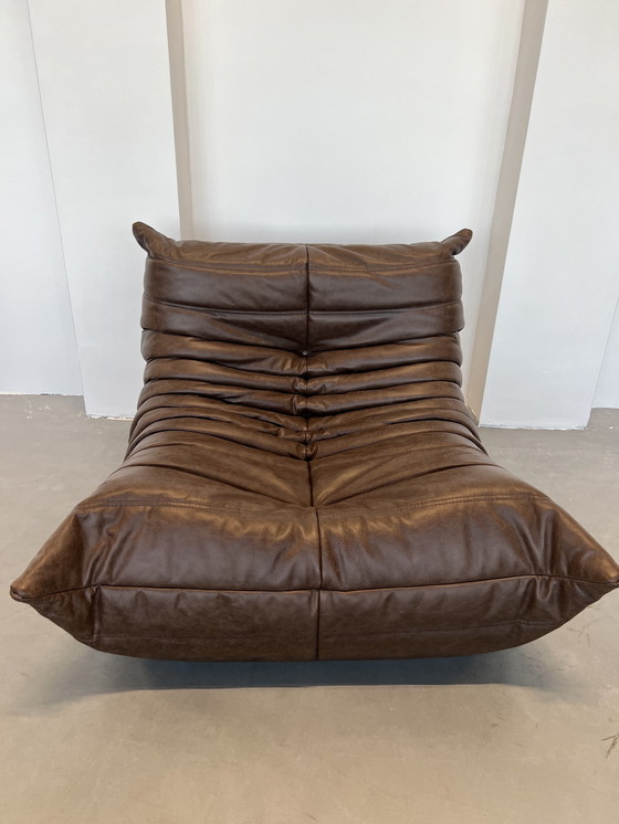 Image 1 of Ligne Roset Togo eenzits bruin leder