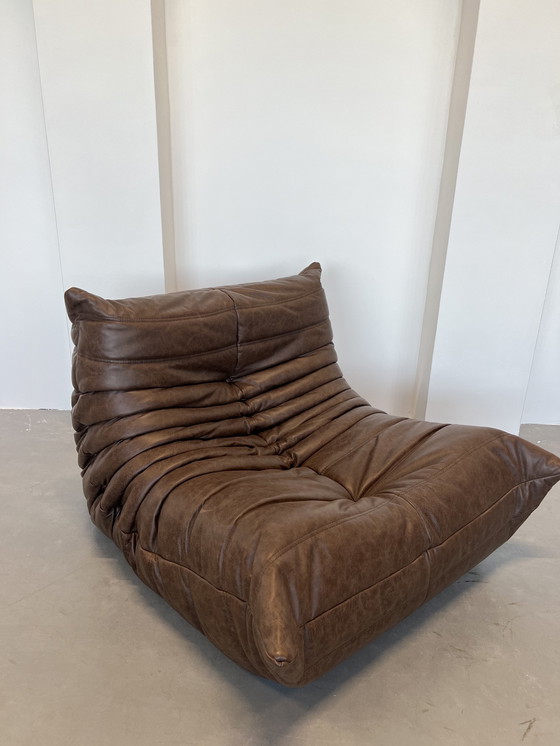 Image 1 of Ligne Roset Togo eenzits bruin leder