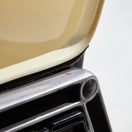 Image 1 of Vintage "Modus Sm 203" stapelbare plastic fauteuil van Osvaldo Borsani voor Tecno, jaren 1980