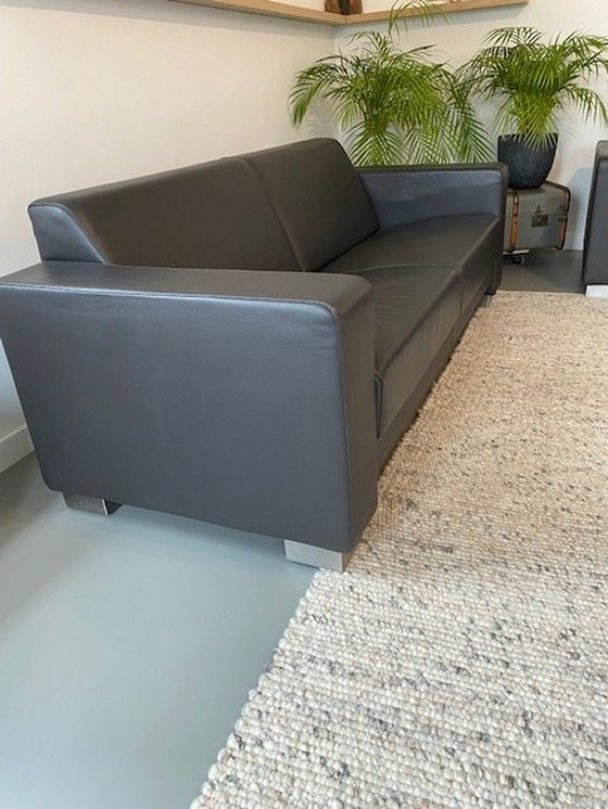 Image 1 of Het Betreft Een Cloak/Havee Set, In  Ned Gemaakt.