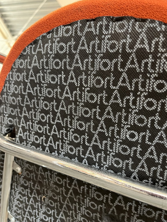 Image 1 of 2x Artifort kuipstoelen