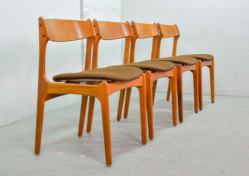 4 Erik Buch Deens design teakhouten eetkamerstoelen voor Oddense / O.D. Meubilair