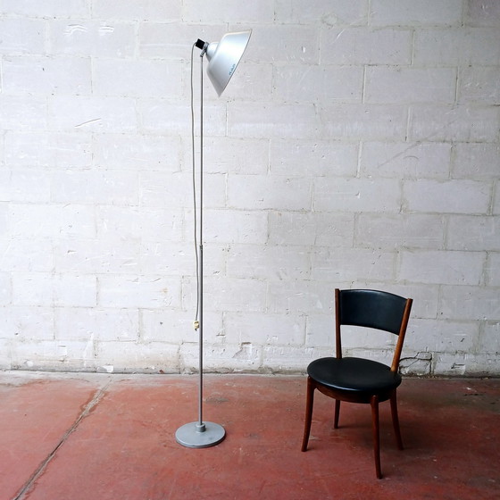 Image 1 of Industriële Kap Vloerlamp