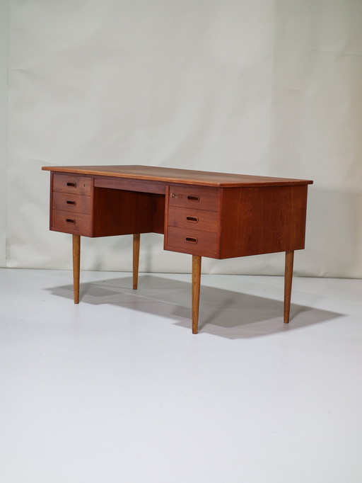 Vrijstaand Bureau Curved Deens 