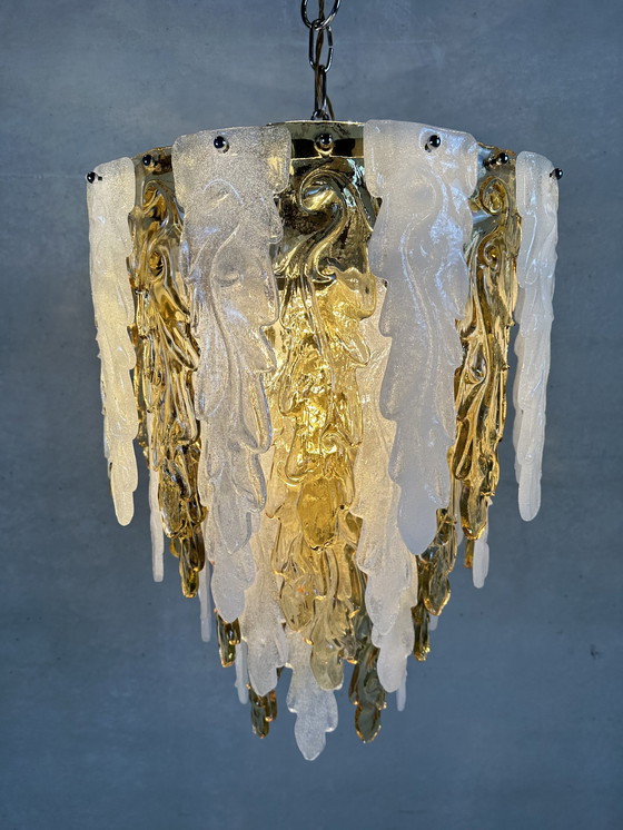 Image 1 of XL Murano chandelier gold/white leaves