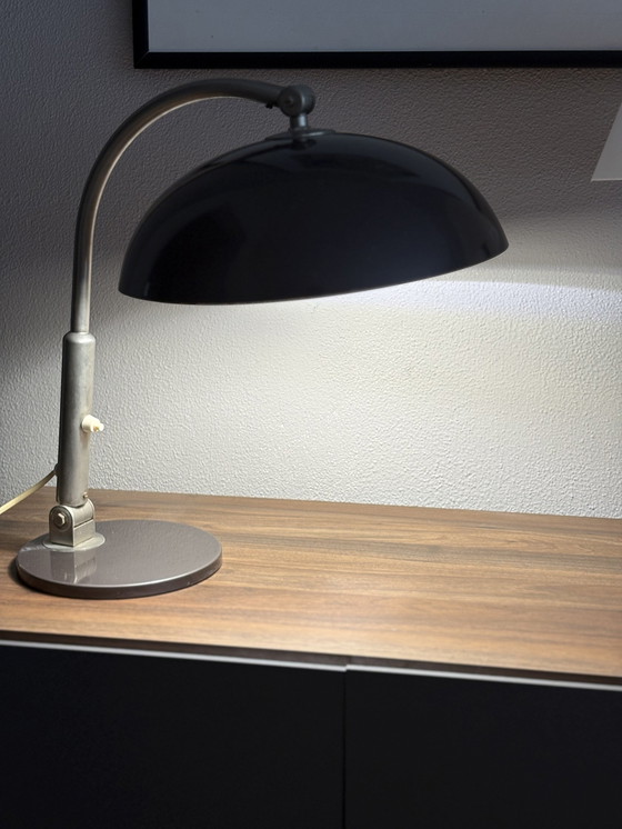 Image 1 of Hala Bureaulamp Model 144 van H. Busquet