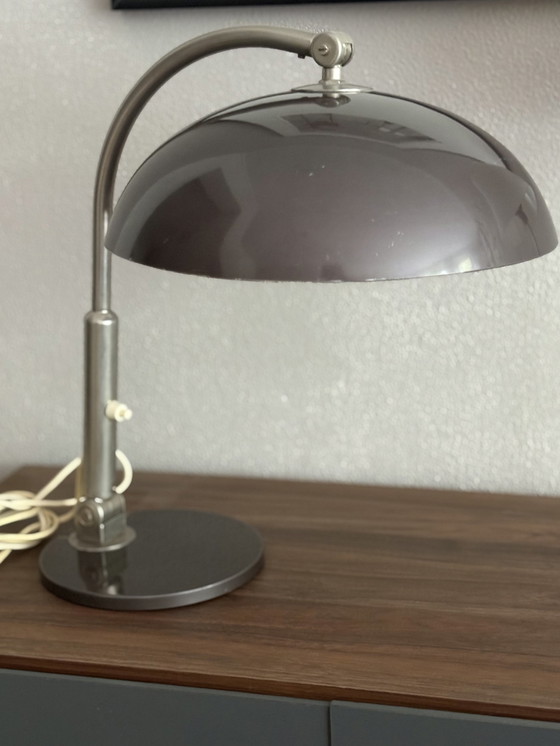 Image 1 of Hala Bureaulamp Model 144 van H. Busquet