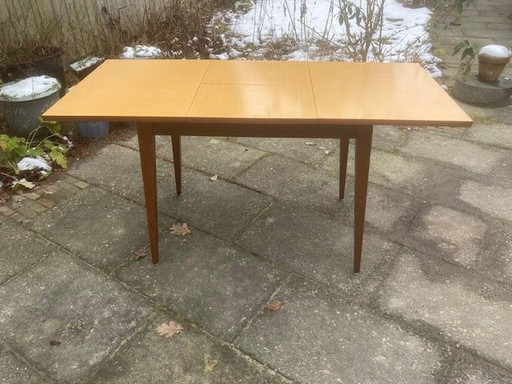 Mid Century Vintage Extandable Eettafel