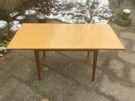 Mid Century Vintage Extandable Eettafel