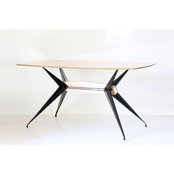 Image 1 of Vintage tafel voor zes personen in ijzer en formica blad, Italië 1950