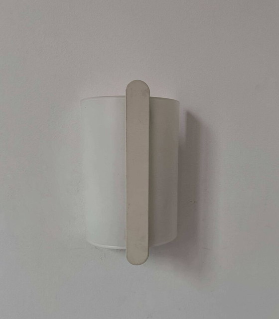 Image 1 of  Opaline glazen wandlamp van Delmas - Frankrijk 1970