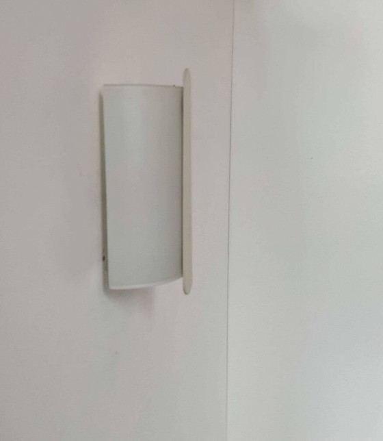 Image 1 of  Opaline glazen wandlamp van Delmas - Frankrijk 1970
