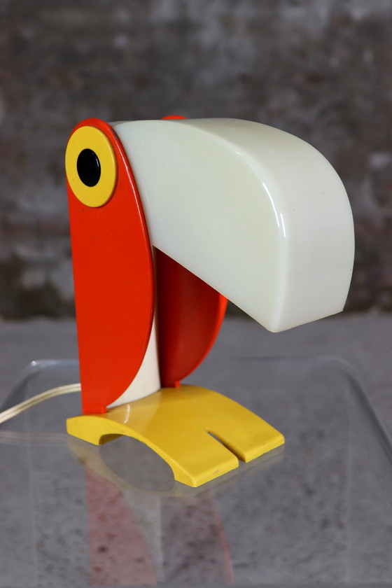Image 1 of Ferrari Toucan Lamp Geel Old Timer 
